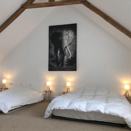 Merveilleux Cottage Dans Parc De 7,5 Hectares Saint-Nicolas-du-Pélem Dış mekan fotoğraf